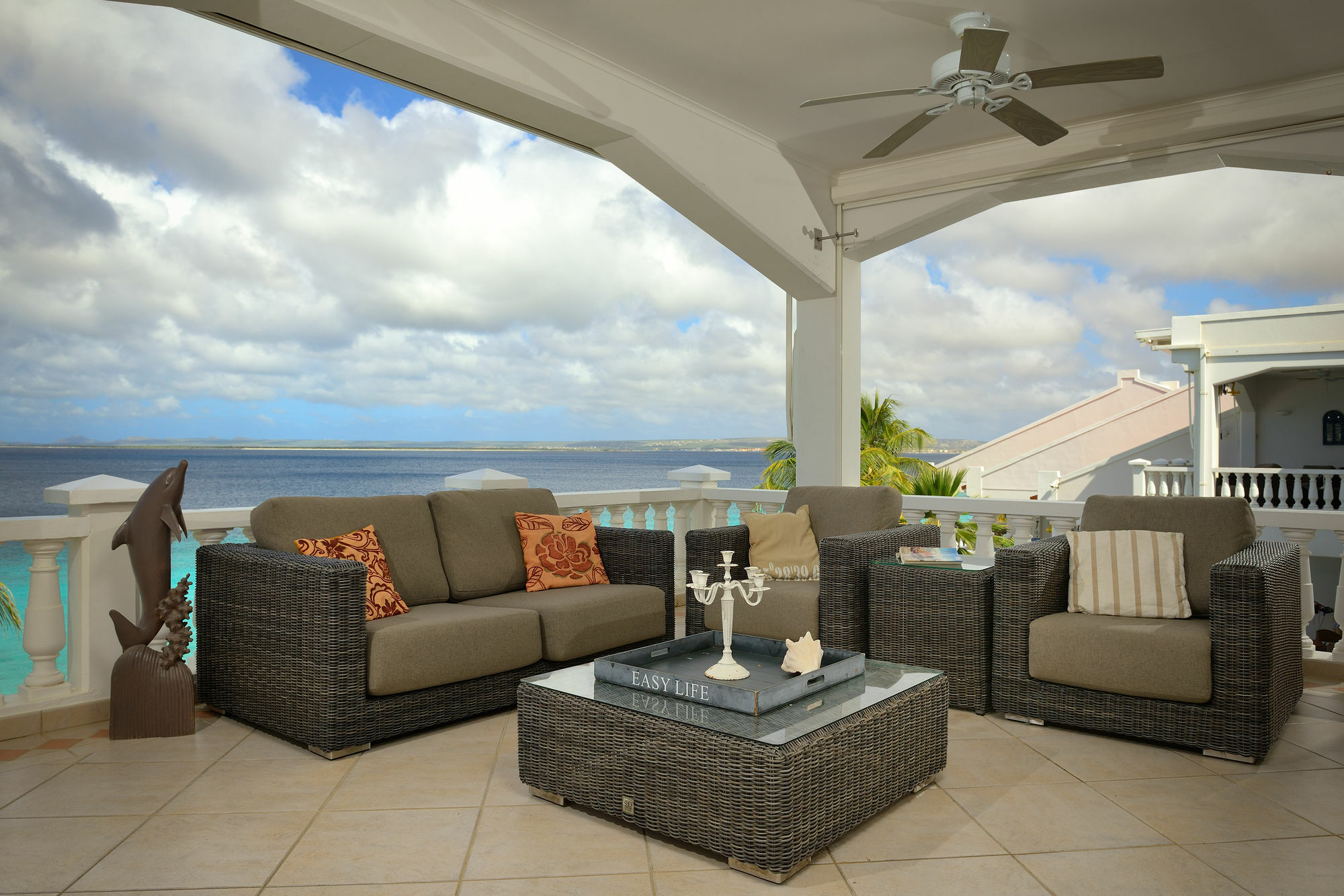 Belmar Oceanfront Apartments Bonaire Eksteriør billede